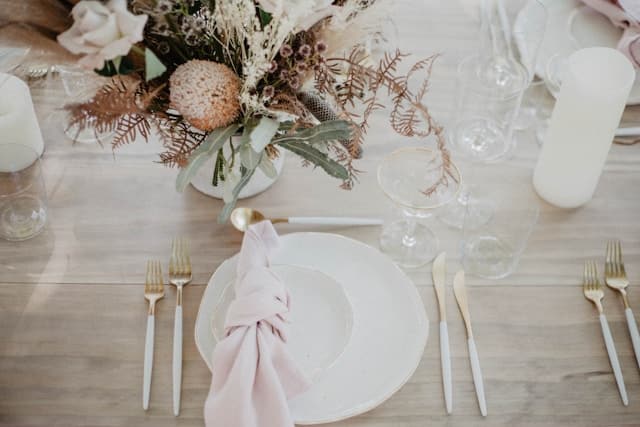 eating with support from OCD and eating disorder therapy